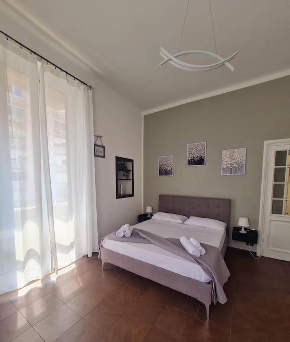 La Casa Di Pepe - Appartamento Centrale Luminoso Genoa Bagian luar foto